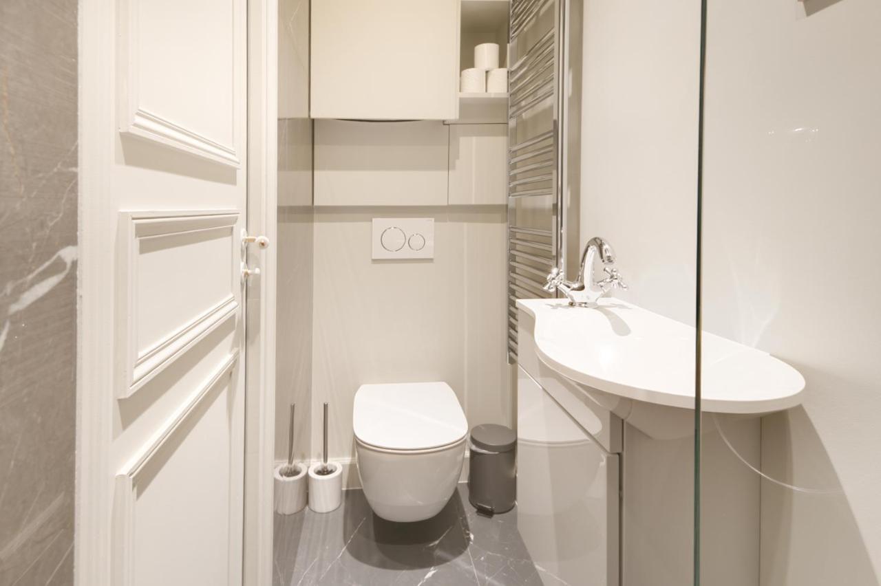 Stylish 2Bd House In Central Paris By Guestready Apartment Exterior photo